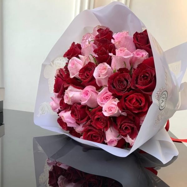50 Mixed Roses (Red & Pink)