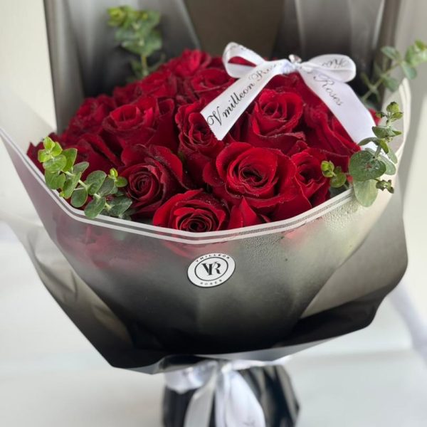 25 Roses